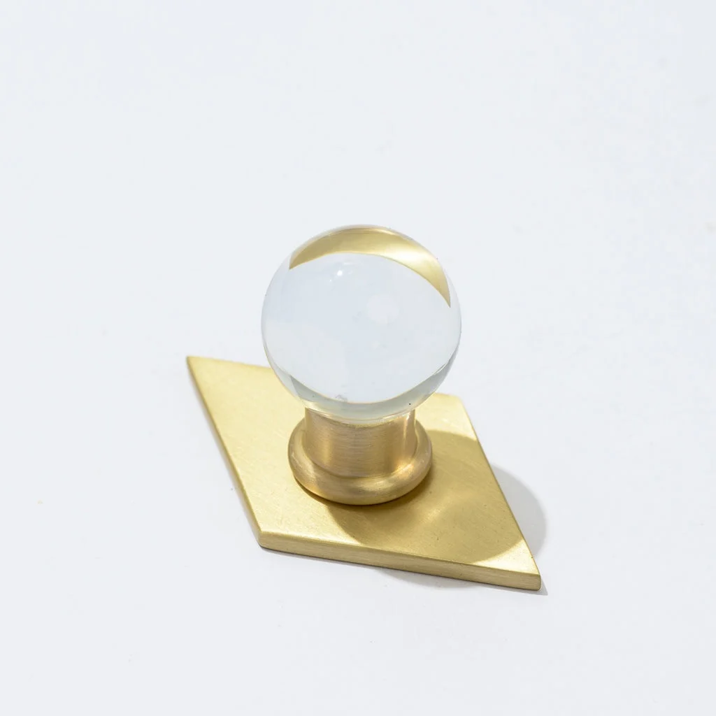 Edit Lucite 1 Inch Round Knob With Rhombus Backplate - Satin Brass/satin Brass