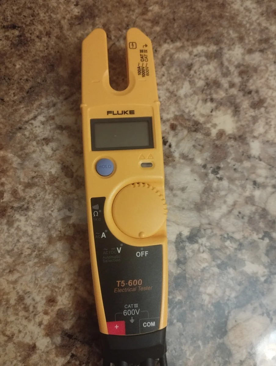 Fluke T5-600 600 V Digital Tester
