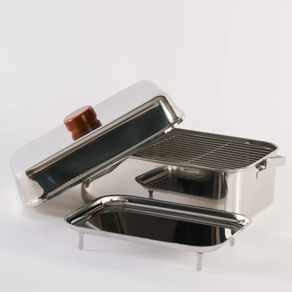 Compact Smoker