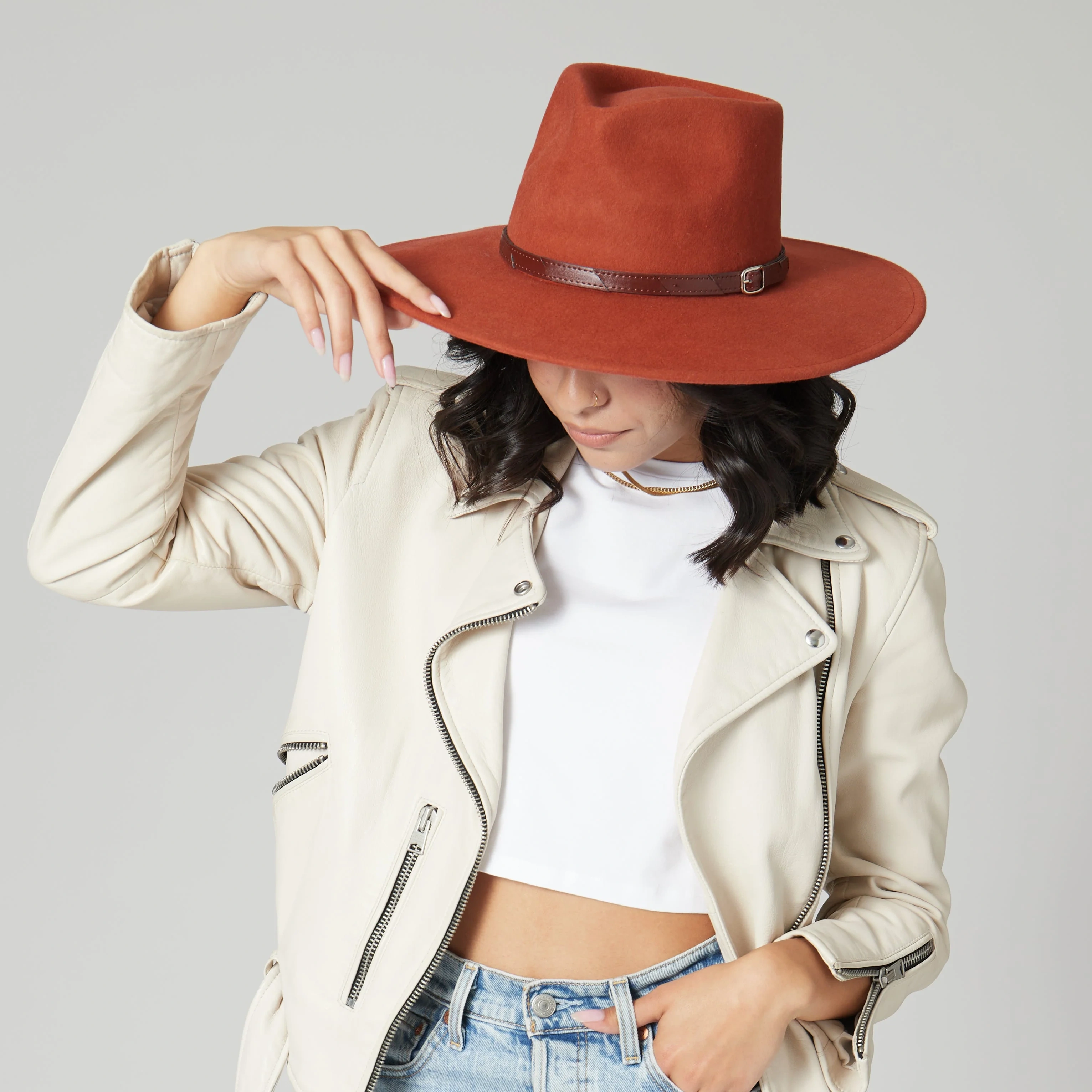 Flameworthy - Women's Felt Fedora W/ Belted Sliced Band - Rust