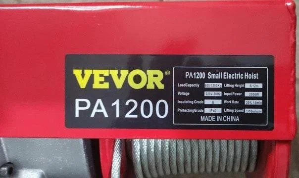1200kg 2000w Elektrisk Vinschkran Med Trådbunden Fjärrkontroll, Med Skydd
