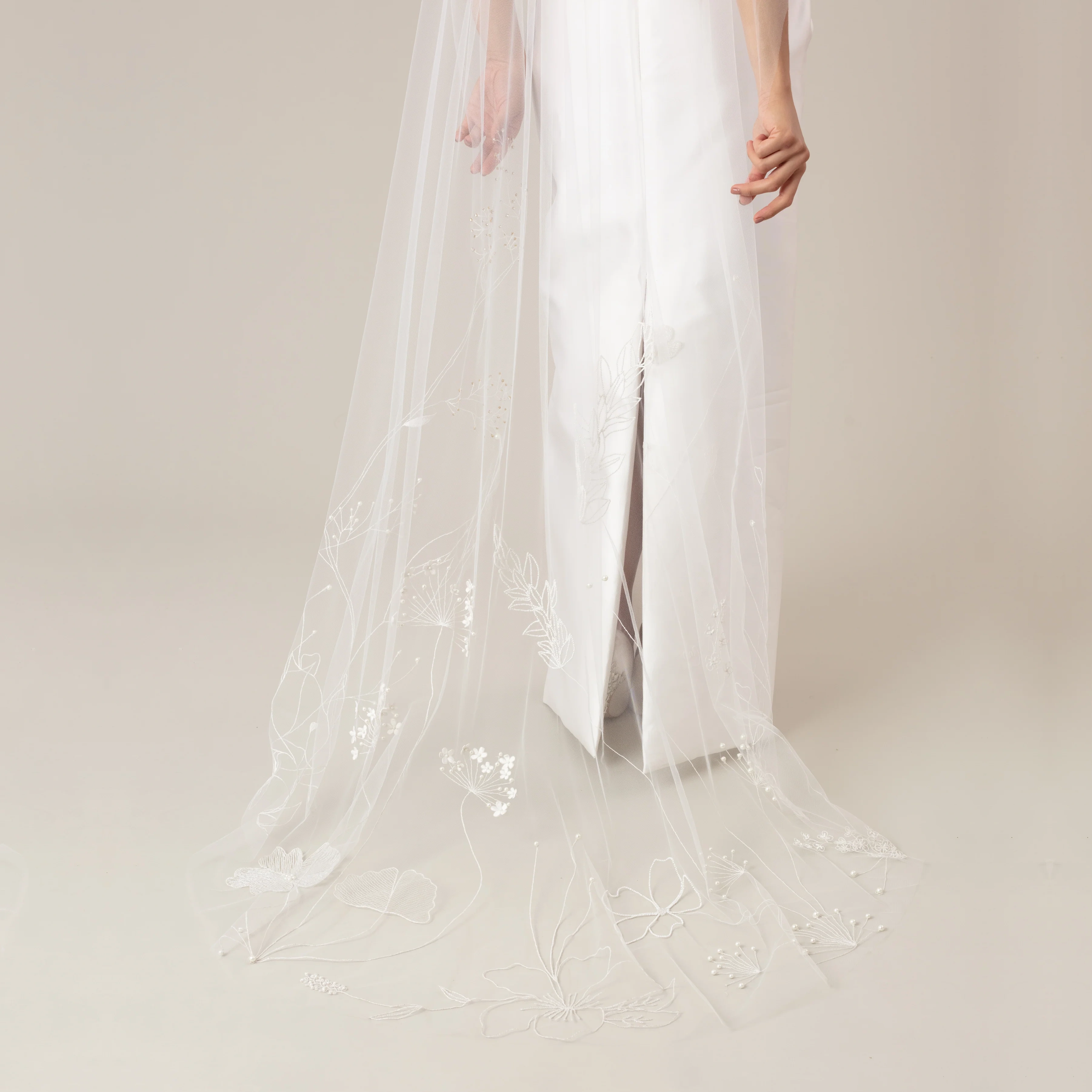 Tokyo Beaded Embroidery Floral Veil Ivory 90 Inch Chapel Length