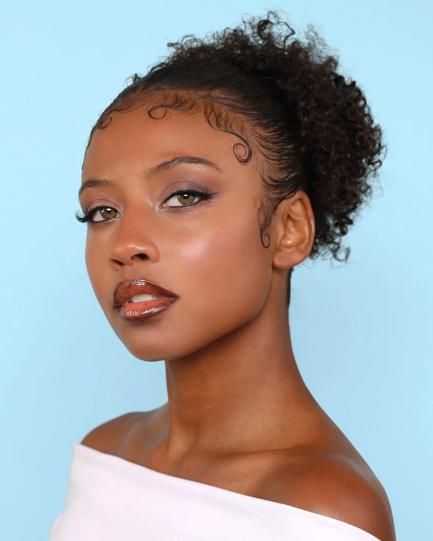 Lip Chic Liner (006, Edgy)