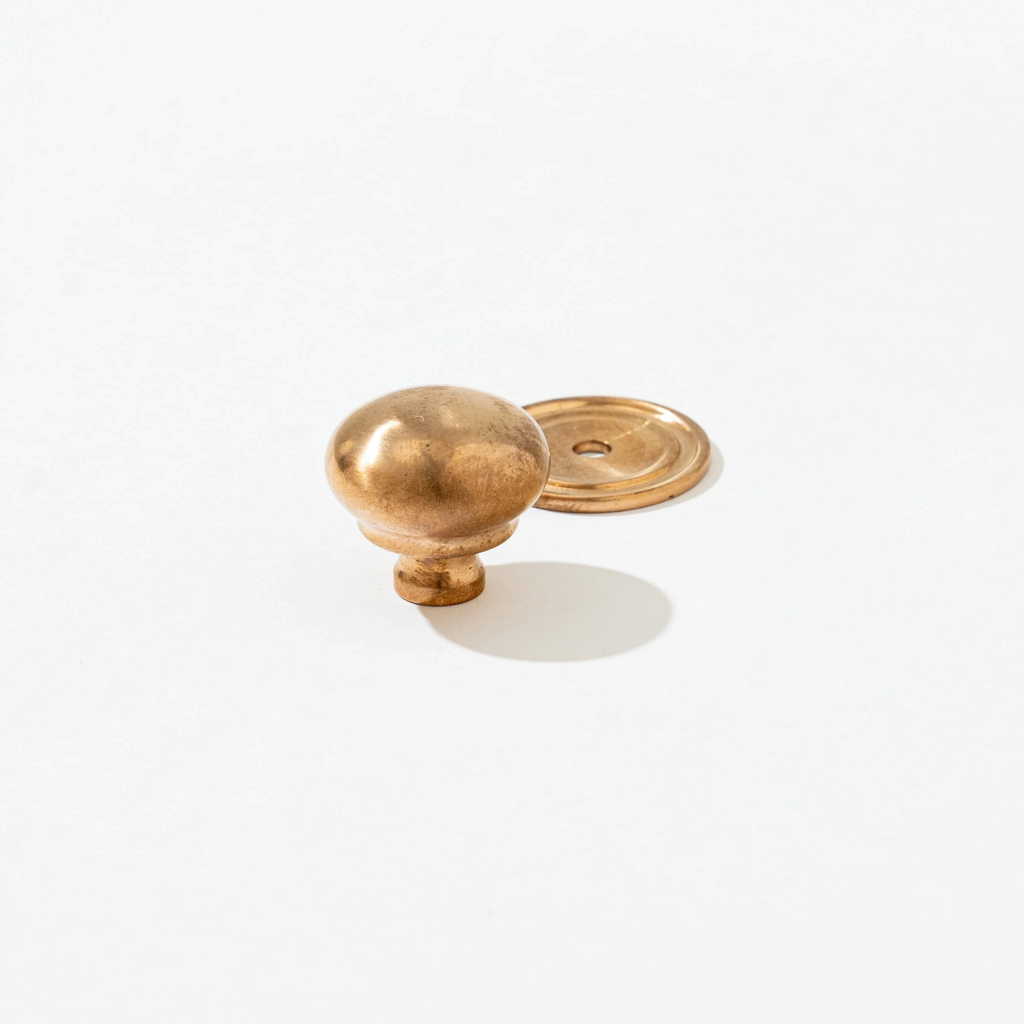 Pembroke Knob - Polished Bronze/1"