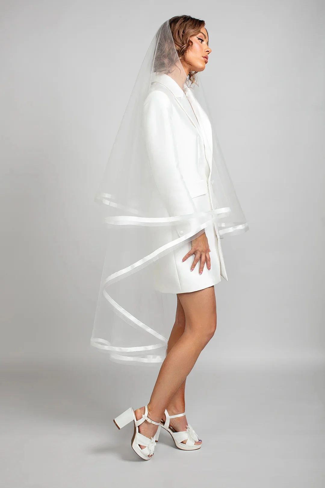 Sadie Two-tier Waltz Length Veil With Satin & Horsehair Trim - Diamond White