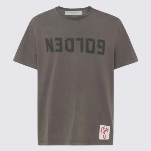 Short-sleeved T-shirt