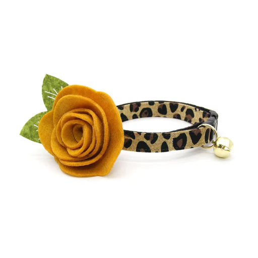 Safari Animal Print Pet Collar Set With Detachable Mustard Felt Flower