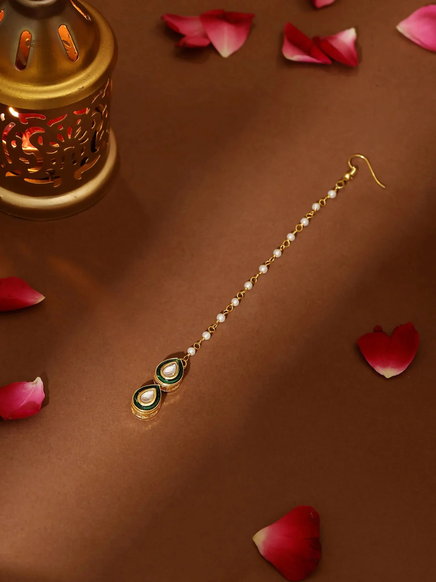 Ruby Raang Green Double Teardrop Kundan Maang Tikka With Meenakari