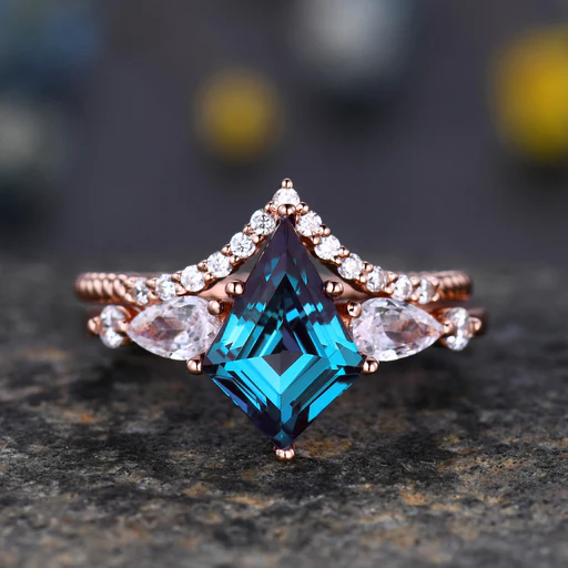 Rose Gold 7x10mm Kite Step Cut Alexandrite Engagement Ring Set Moissanite Wedding Band Curved V Moissanite Matching Band - 18k Yellow Gold