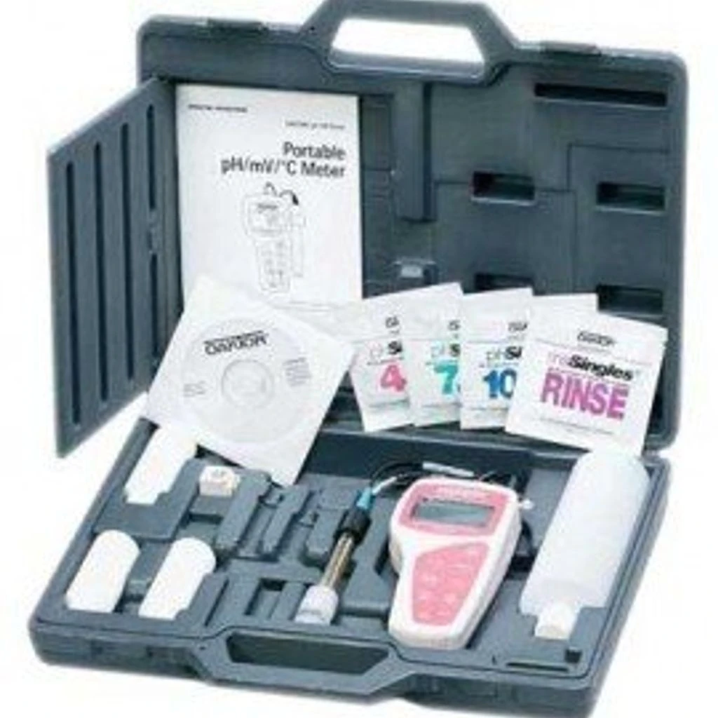 Oakton Wd-35632-98 Case For Series 300 Meters