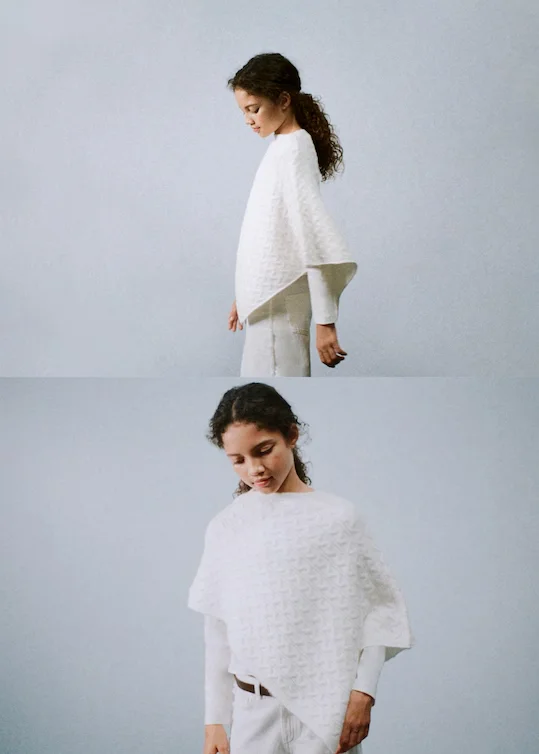 Cable-knit Poncho