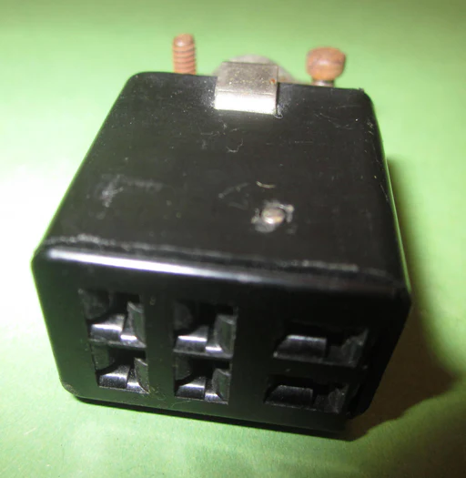 Miniature Jones Plug, Various Pins & Configurations - 6 Pin Female Orhtogonal Pins With Cable Shell