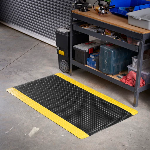 Custom Heavy Duty Diamond-plate Sponge Mats # 1/2, Yellow Border, 3' X - 53'