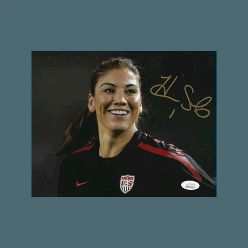 Hope Solo Autographed 8 X 10 Photo (jsa) Pose 2
