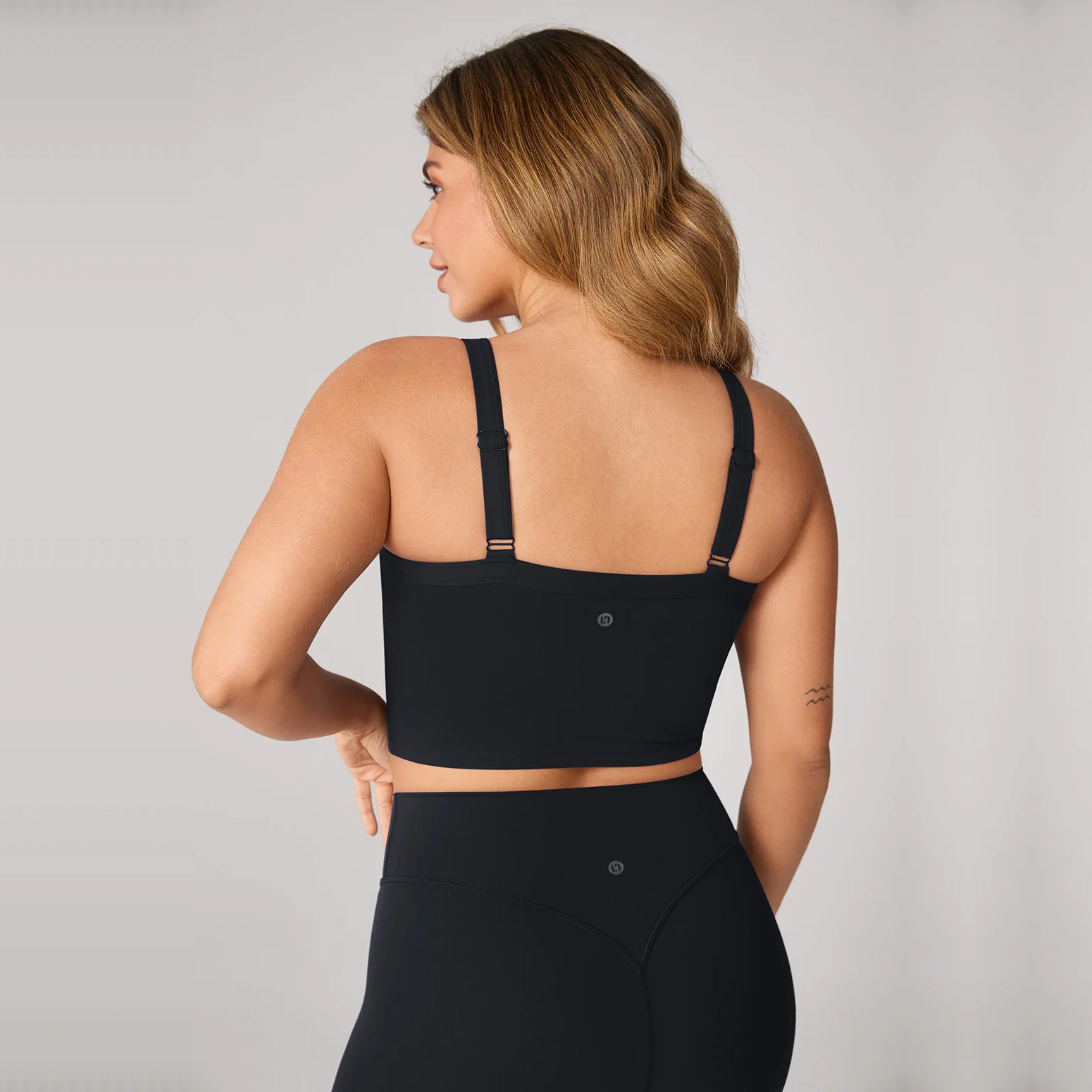 Hugcurve Adjustable Longline Workout Bra