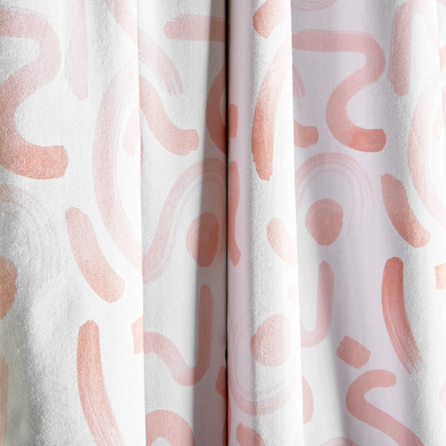Hockney Pink Pinch Pleat - 25"/medium/none