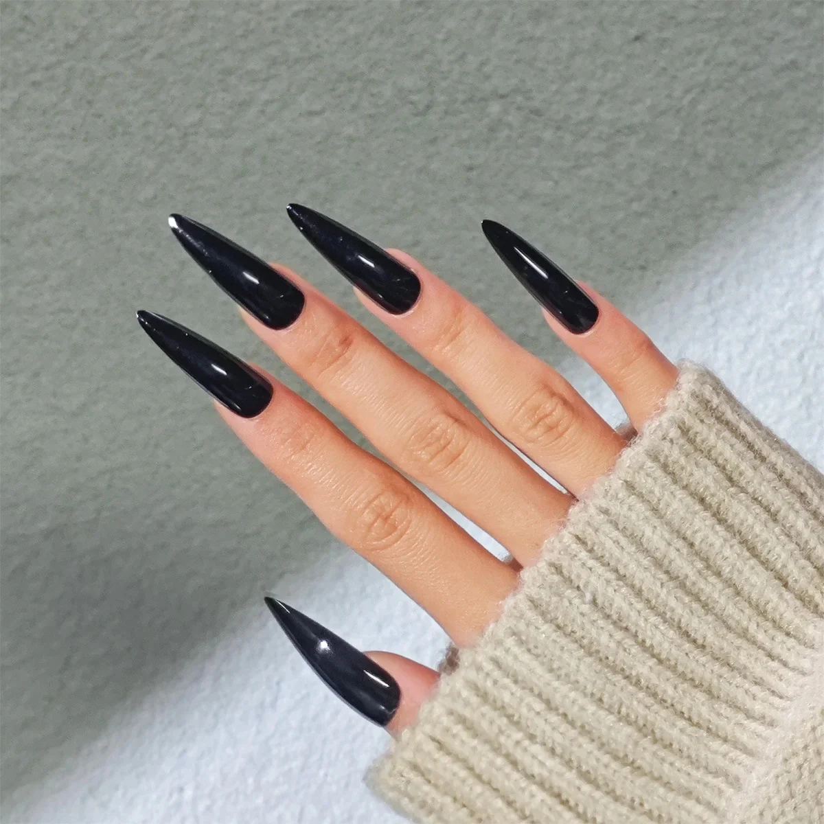 Gothic Elegance Extra Long Stiletto Press-on Nails In Glossy Black With Sharp Tips