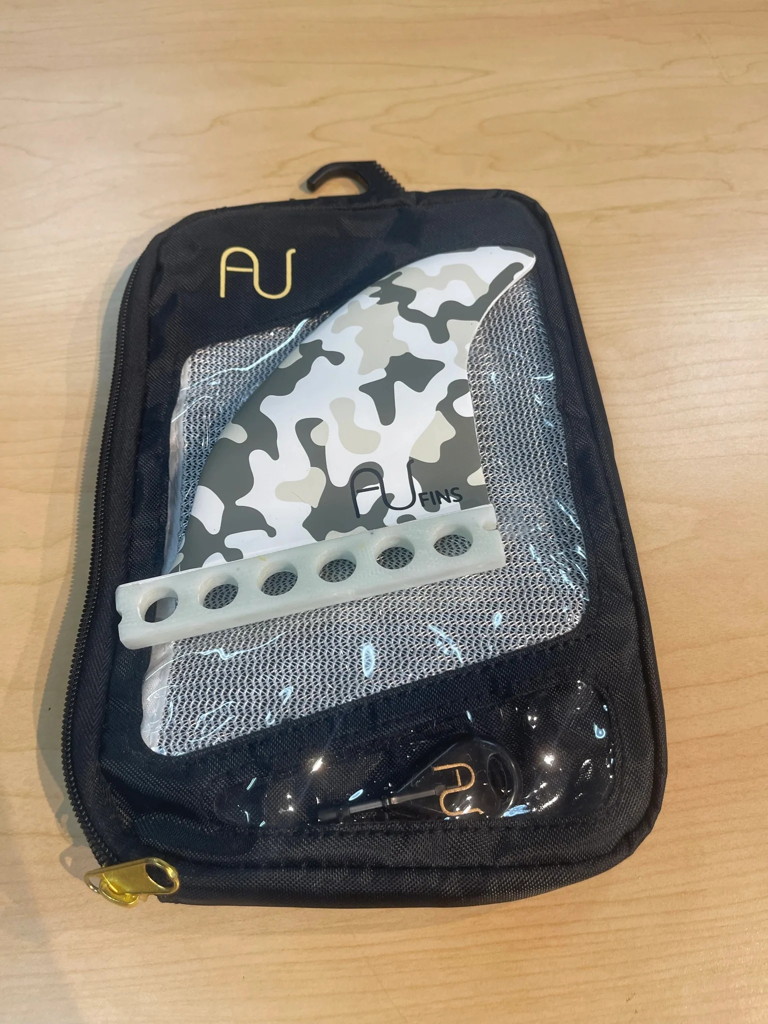 Au Lr Full Base Futures Surf Fin | Snow Camo