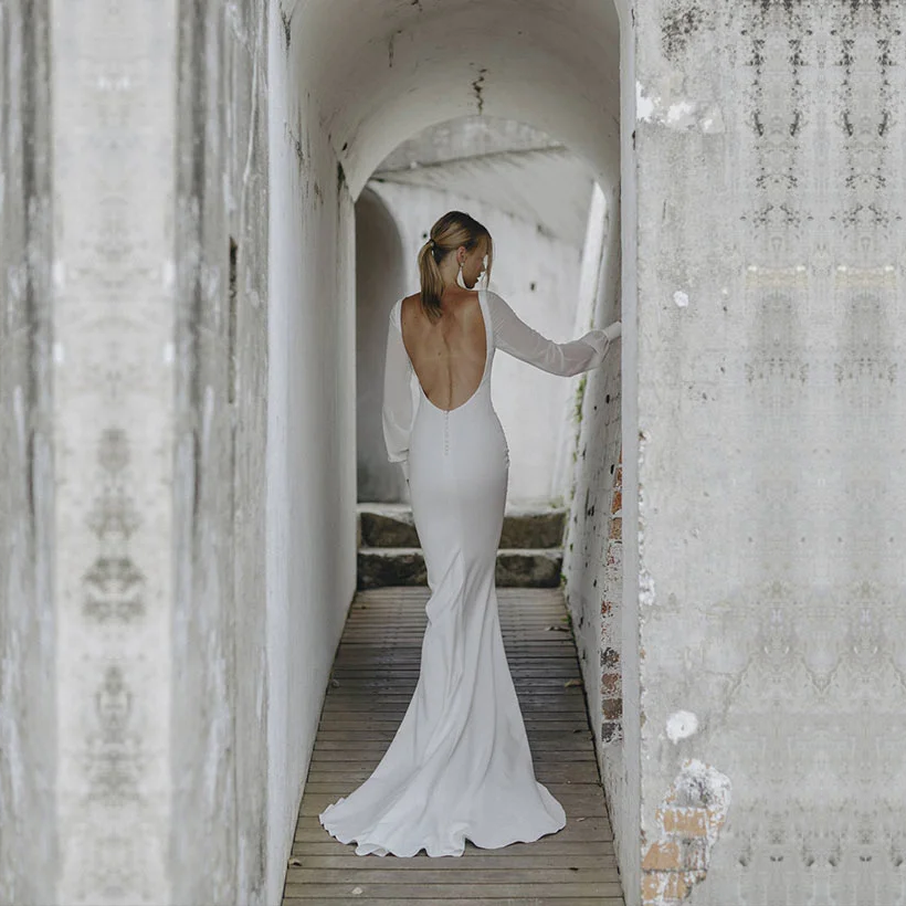 Trumpet/mermaid V-neck Long Sleeves Court Train Chiffon Wedding Dresses