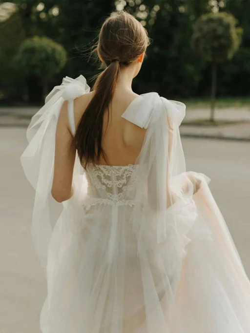 Elegant Long Shoulder Tulle Shawl For Woman With Bowknot, Vg34 - Champagne