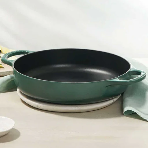 Le Creuset Everyday Pan & Gourmet Kitchen Essentials Cooking Gift Set - Artichaut
