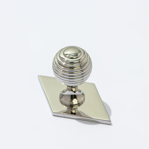 Edit 1 Inch Beehive And Rhombus Backplate Set - Polished Nickel/polished Brass