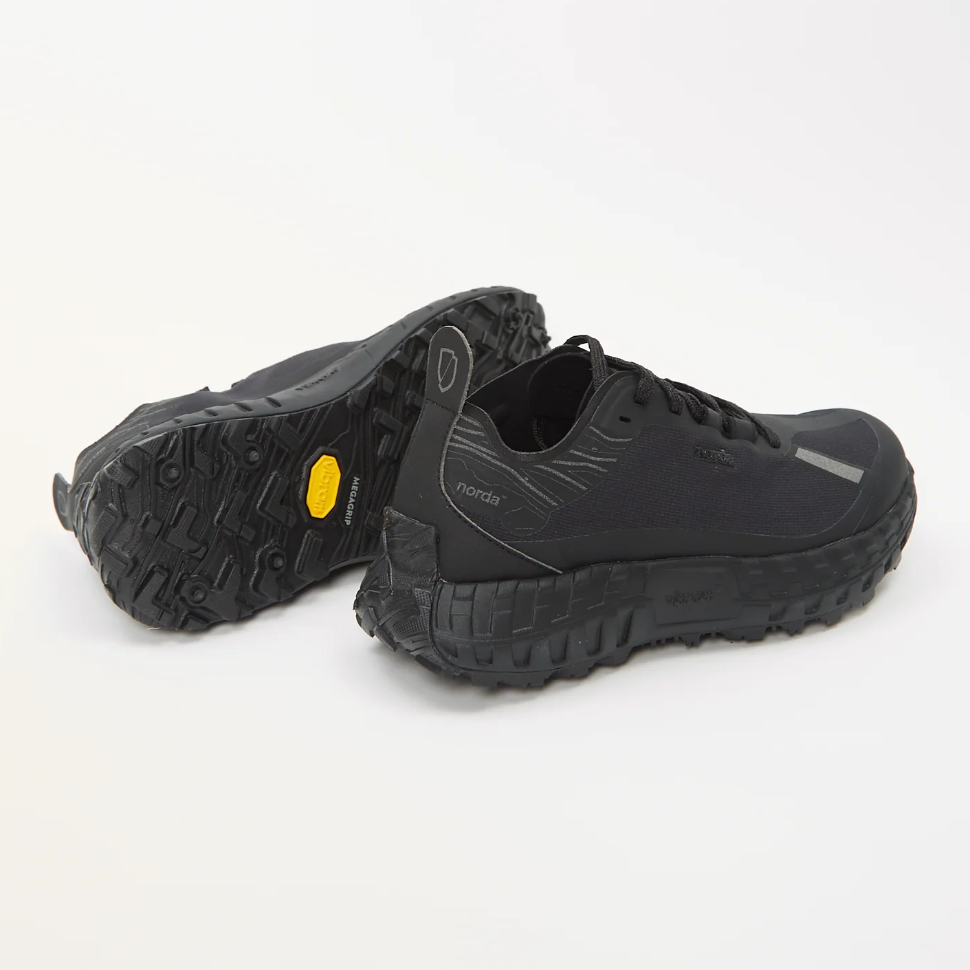 Model 001 G+ — Stealth Black