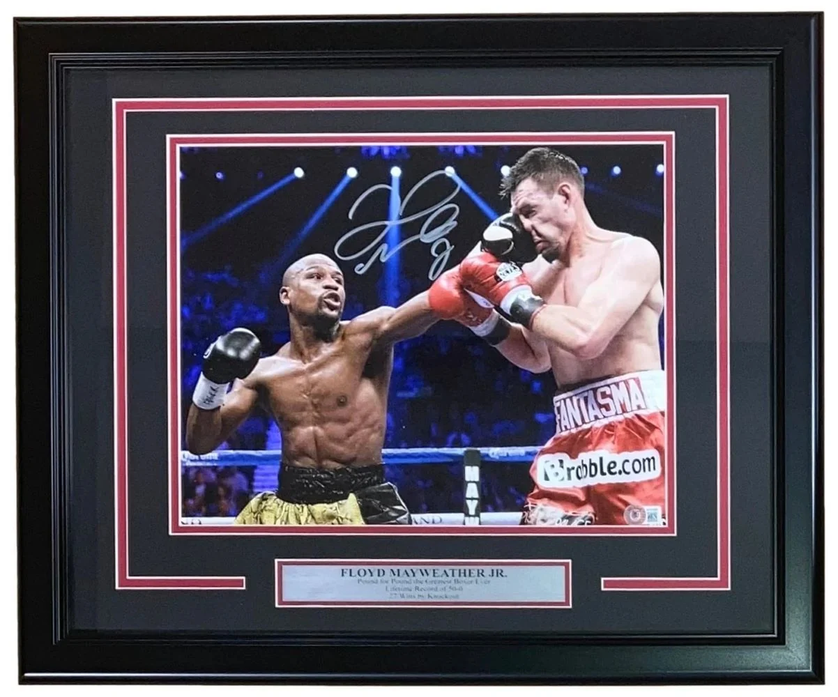 Floyd Mayweather Jr Signed Framed 11x14 Robert Figueroa Fight Photo Bas