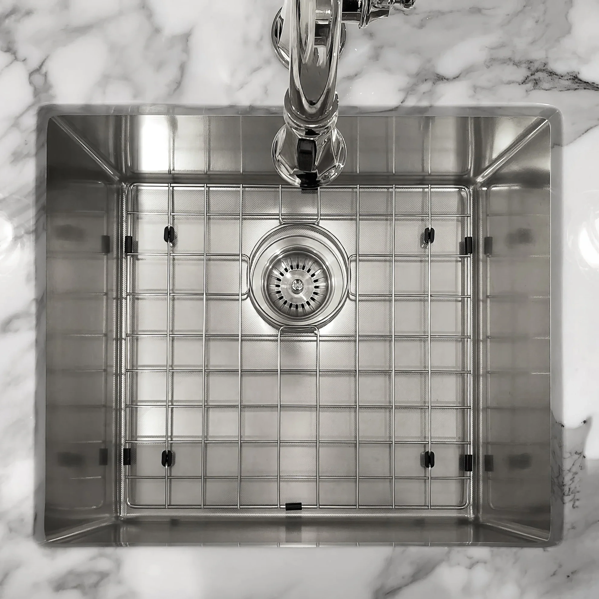 Undermount/drop-in Single Bowl Stainless Steel Kitchen Sink Set: 16 Gauge, Linen Textured Inner Bowl 33"/brushed Stainless Steel