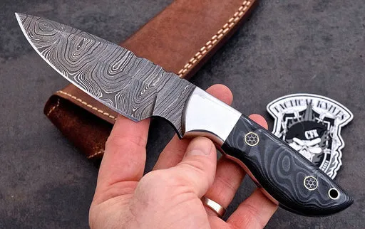 Full Tang Custom Handmade Damascus Steel Skinning/hunting Knife